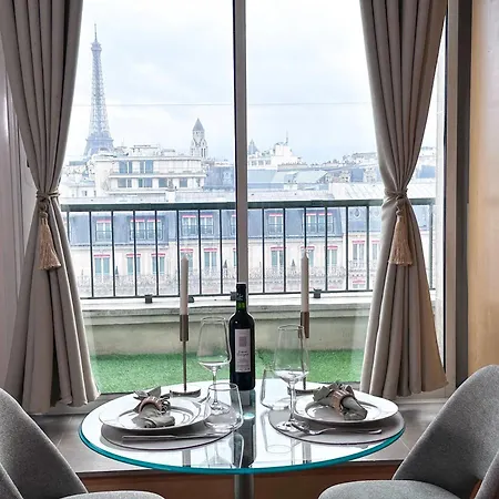 Champs - Elysees View Studio With Balcony - Ac For 3