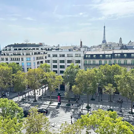 Champs - Elysees View Studio With Balcony - Ac For 3 Apartment