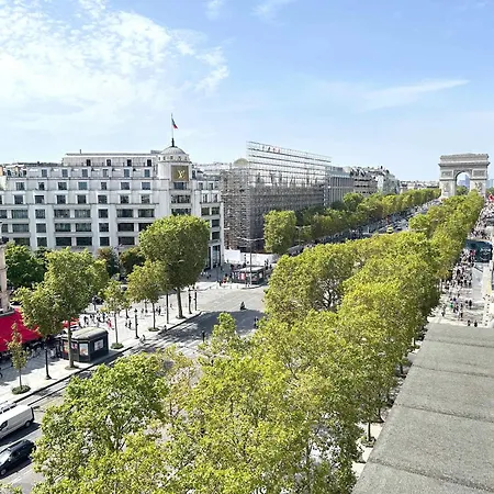 Champs - Elysees View Studio With Balcony - Ac For 3 *