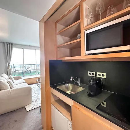 Champs - Elysees View Studio With Balcony - Ac For 3 * Paris